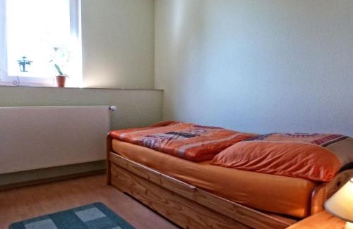 Ellingstedt Apartment | Detjens - FeWo in ruhiger Lage mit Terrasse und Garten