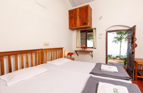 Coonoor House | DEVASHOLA HOMESTAY