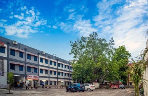 Udaipur City Centre Hotel | Devdarshan Hotel & Restaurant