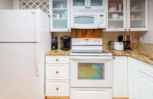 Palmetto Dunes Apartment | Devonshire 109