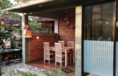 Pengosekan House | Dewa Put Guest House