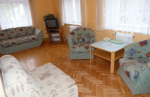 Teplice House | Dexter