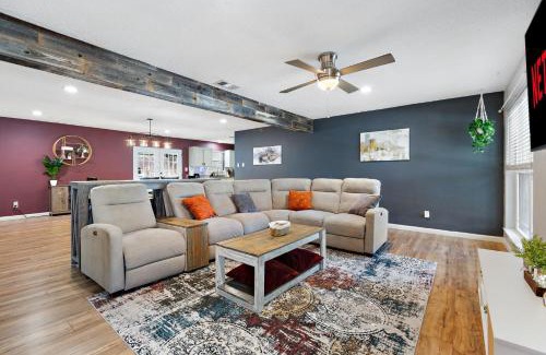North Richland Hills House | DFW Mid-Cities Oasis with Pool, Hot Tub and Fire Pit