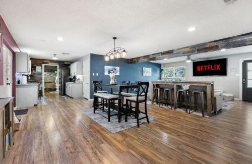 North Richland Hills House | DFW Mid-Cities Oasis with Pool, Hot Tub and Fire Pit