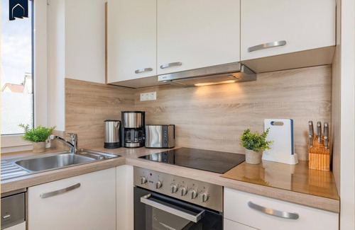 Korswandt House | DHH Meerseensucht - Landhausstil-ferienwohhnung für bis zu 5 Gäste, mit Whirlwanne, Sauna und Kamin