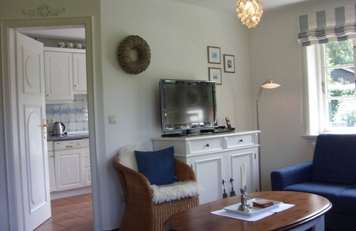 Oevenum House | DHH - No. 93 -. Dörpstrat 93a - Thatched holiday home