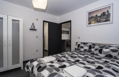 Royal Tunbridge Wells Apartment | Di's Residence