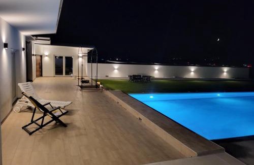 Nisava District Apartment | Diamona Lux Spa Apartman