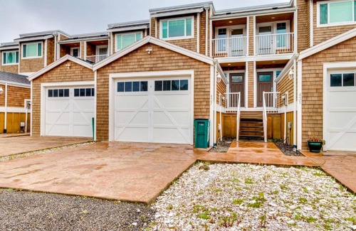Rockaway Beach House | Diamond Beach Bungalow