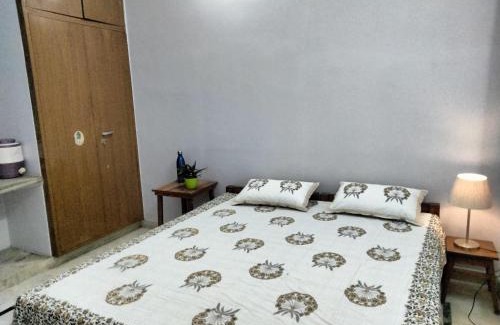 Jaipur District House | Diamond's Den