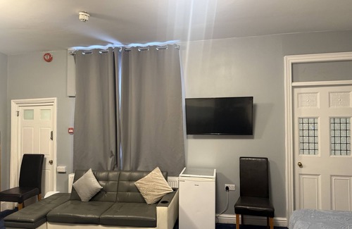 York House | Diamonds Inn Ltd