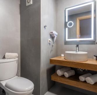 Adelianos Kampos Hotel | Dias by Azul Collection