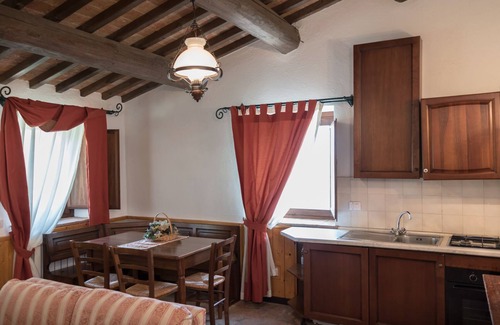 Todi Apartment | Dickens Borgo Bianchini Holiday Homes