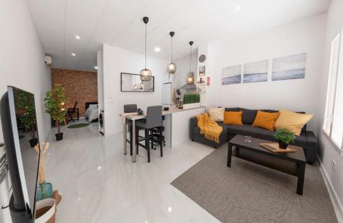 Mestalla Apartment | Digital Nomad Retreat 2 -Great Location Near Metro
