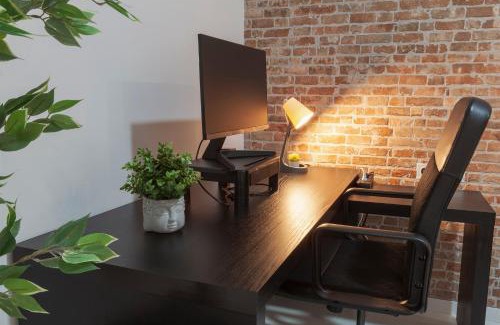 Mestalla Apartment | Digital Nomad Retreat 2 -Great Location Near Metro