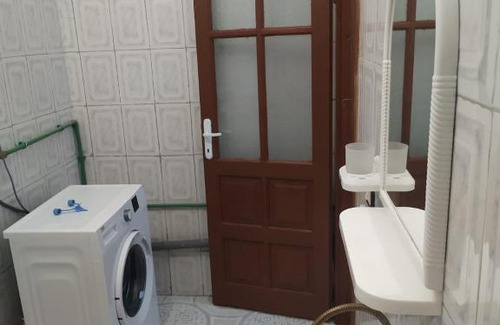 Tirana House | Dili Guest Room