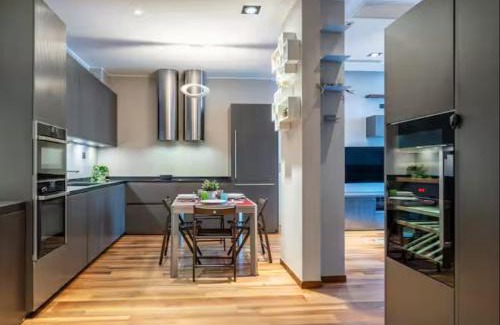 Acquabella Apartment | dimora elegante Milano