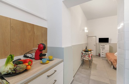 Municipio 2 Apartment | Dimora Savoia With Jacuzzi Bari, Bari, Italy
