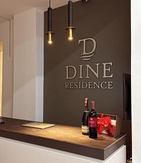 Himare Hotel | Dine Residence