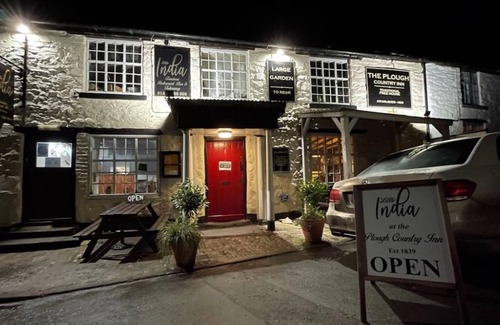 Llanrhaeadr-ym-Mochnant Apartment | Dine & Rest, 1 Bedroom Apartment at Little India