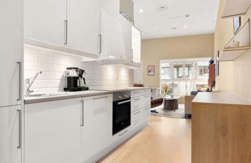 Arstad Apartment | Dining Apartments l Restaurants with sea I City Traveller & Workspace