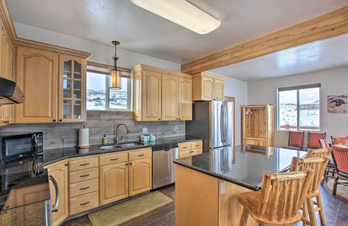 Sweetwater House | Dinosaur Point Lodge
