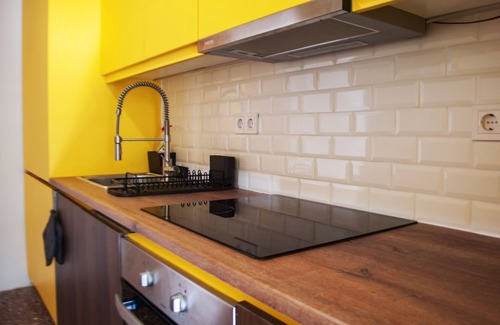 Athens Apartment | Dinoulas Penthouse: Renovated Apt in the City Center