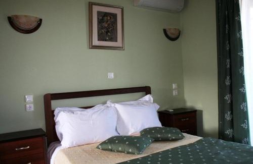 Aristotelis Apartment | Dionysus Apartments & Suites
