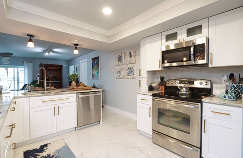 Lochmoor Waterway Estates House | Direct Access Lagoon Home With Private Heated pool - Villa Vinsetta