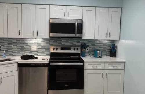 Marathon Condo | Direct Atlantic Ocean as new with possible dock. Min 28-day rental.