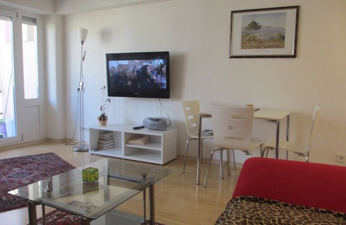 Freiburg im Breisgau Apartment | Direct city location to the pedestrian zone 250 meters, free w-lan