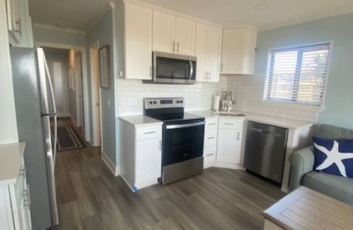 Folly Field Condo | Direct Oceanfront Bright and Airy Condo