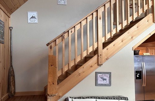 Roxbury House | DIRECT water front home with spectacular views of the White Mountains!