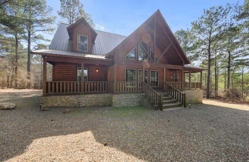 Broken Bow House | Dirt Road Mansion