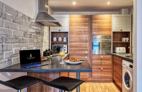 Manchester City Centre Apartment | *DISCOUNT FOR LONG STAYS* in Manchester Centre
