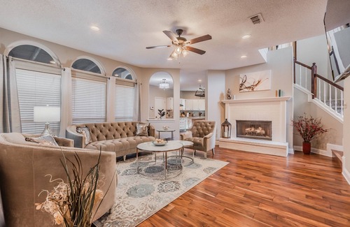 Allen House | Discount Included! Stunning, Modern, Spacious Getaway fits any group, 2 game rooms, Hot tub by RedAwning