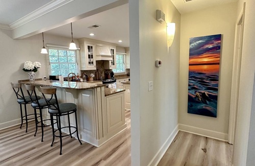 Sea Pines House | DISCOUNTED FALL RATES! Private Sea Pines Home w Large Deck. Great for couples!