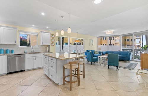 New Smyrna Beach Condo | ☀️Discounted Rates | Oceanfront with Awesome Views | Golden Arms 101☀️