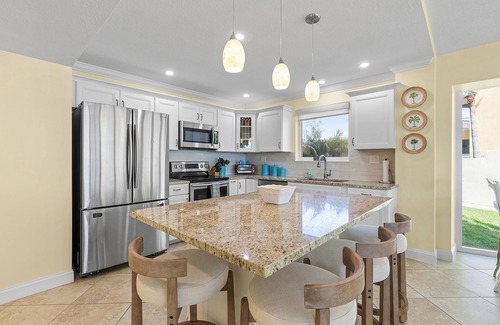 New Smyrna Beach Condo | ☀️Discounted Rates | Oceanfront with Awesome Views | Golden Arms 101☀️