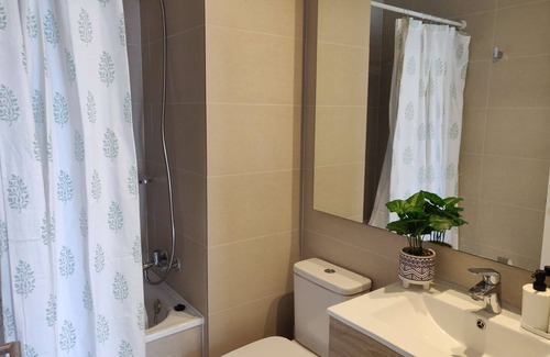 Apoquindo Apartment | Discover Arauco Vibe 2BR Oasis near Kennedy!