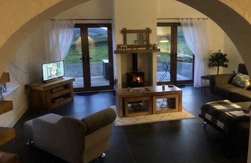 Enniskillen Cottage | Discover Serenity at Carngreen Cottage in Boho, County Fermanagh.
