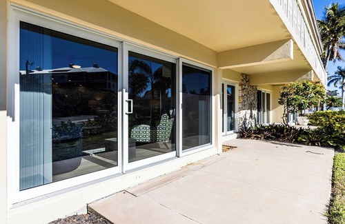 Marco Island Condo | Discover the perfect getaway at Villa De Marco East,