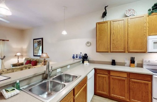 Bahama Bay Villa | Disney Area Ground Floor Villa * Free Parking * Beach * Pools*
