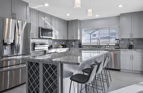 Haines City House | Disney Poolside Paradise for Relaxation, Celebration & Work