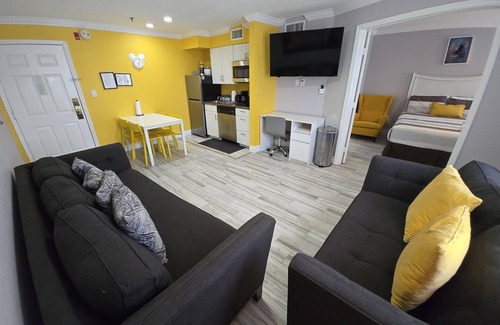 Florida Central Atlantic Coast Apartment | Disney Universal Orlando Family Condo 3rd Floor