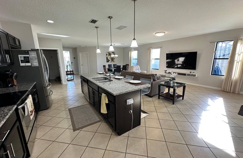 Buena Ventura Lakes Villa | Disney & USTA Tennis, Perfect Combo Orlando Stay