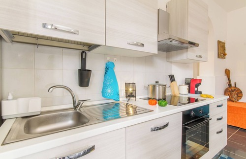 Castellana Vecchia Apartment | Distefano House Close To Sea, Marina di Ragusa, Italy