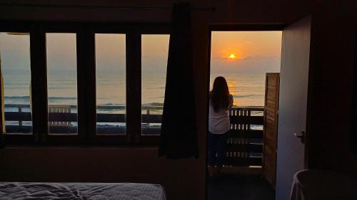 Kottakuppam Resort | DIVINE BEACH INN - The sea shore hotel