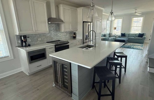 Kure Beach House | Doc's Boardwalk Summa
