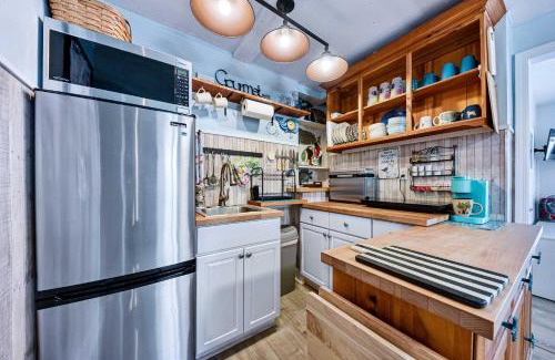 Jacksonville Beach Apartment | Dog-Friendly Beach Apt with Private Yard!